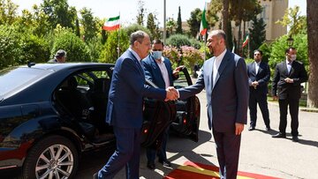 وزیر خارجه روسیه در نشست تهران درباره مسائل قفقاز شرکت می‌کند