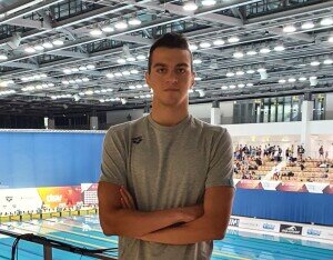 رکوردشکنی شناگر ایرانی در ماده ۱۰۰ متر آزاد مسابقات آلمان