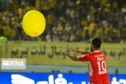 انفجار بمب‌ زیر پای فوتبال ایران/ از هاشمی‌نسب ۱۰۰میلیونی تا یک قدم مانده به قراردادهای ۱۰۰میلیاردی