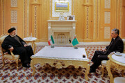 Raisi destaca la tendencia creciente de relaciones bilaterales entre Teherán y Asjabad