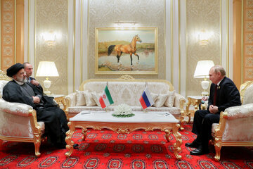 Rencontre Raïssi-Poutine en marge du sommet de la mer Caspienne