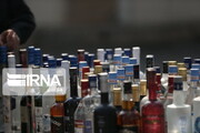 معدوم‌سازی بیش از چهار هزار بطری مشروبات الکلی در همدان