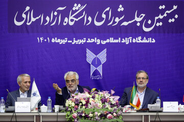 طهرانچی: جهاد تبیین اولویت دانشگاه آزاد است