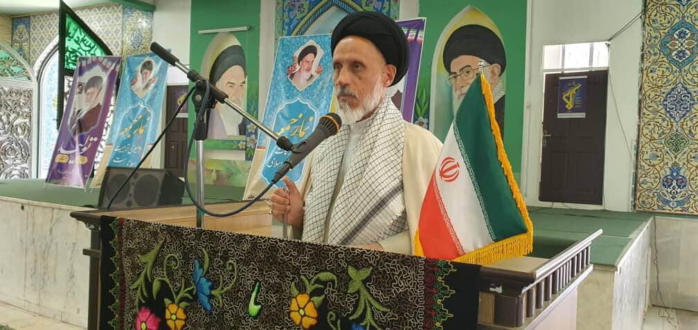 امام جمعه سیرجان بر رعایت حقوق مستاجران تاکید کرد 