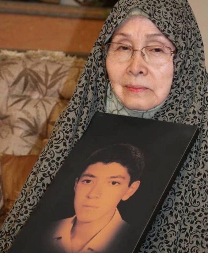 Japanese mother of Iranian martyr passes away