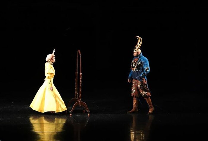 مهمانی ۷۸ نمایش در ۲۹ تماشاخانه/ جمع ستارهها از سام درخشانی و امیرجدیدی تا جواد عزتی باقی هنرمندان