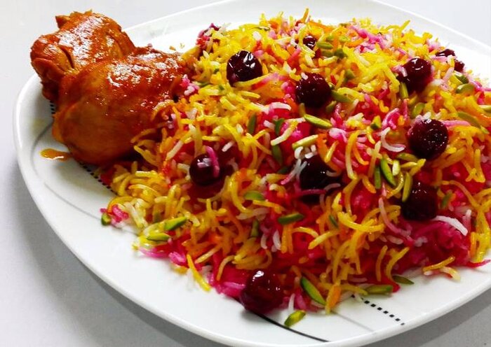 طرز تهیه آلبالو پلو مجلسی با مرغ