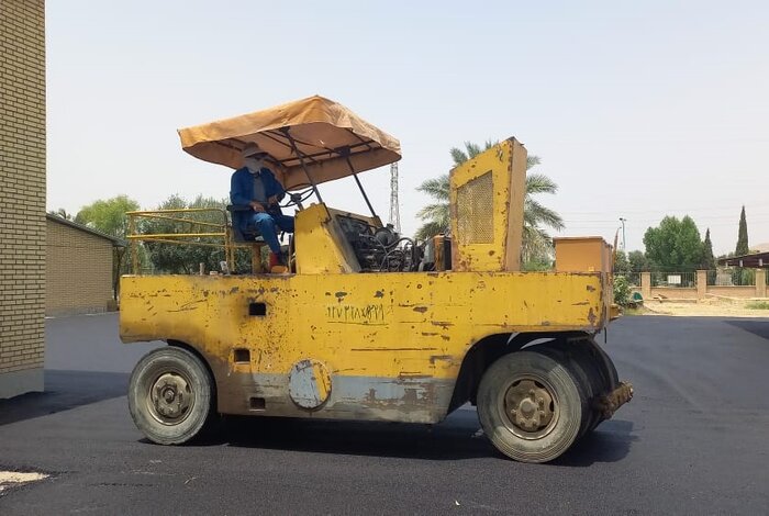 ۱۰هزارو ۳۰۰ متر از معابر شرکت نفت گچساران آسفالت شد