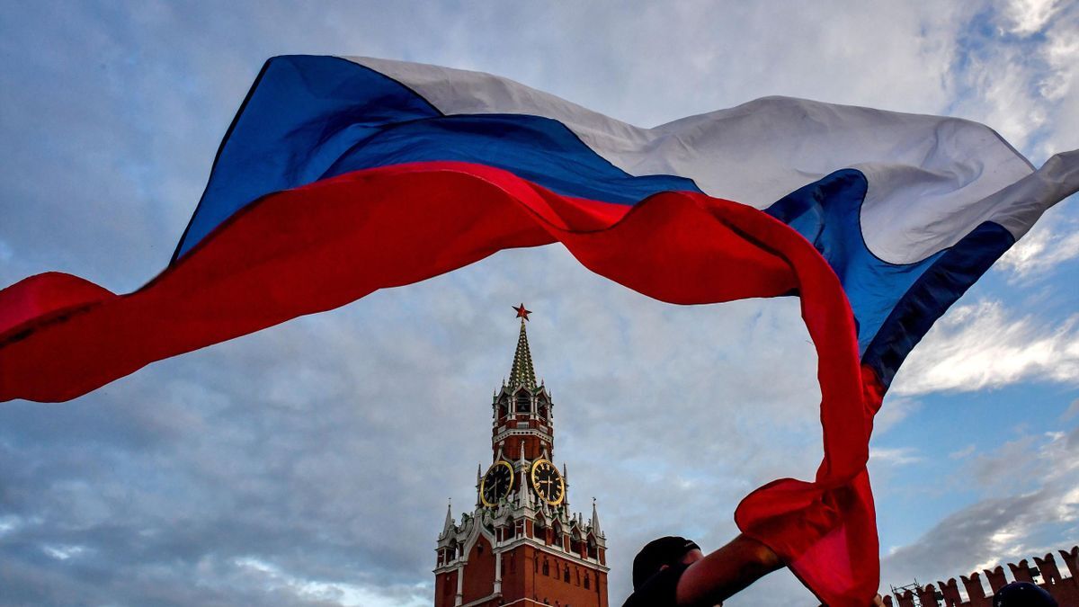 سیاستمدار روس: مسکو باید در برابر سیاست های خطرناک واشنگتن بازدارنده باشد