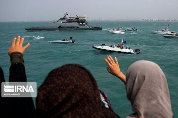 Flower-laying ceremony of martyrdom site of Iran flight passengers in Persian Gulf