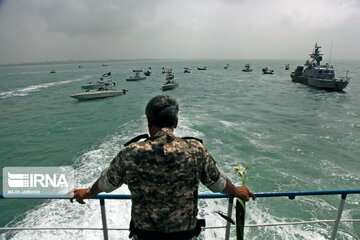 Flower-laying ceremony of martyrdom site of Iran flight passengers in Persian Gulf