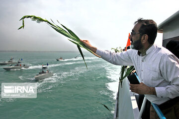 Flower-laying ceremony of martyrdom site of Iran flight passengers in Persian Gulf