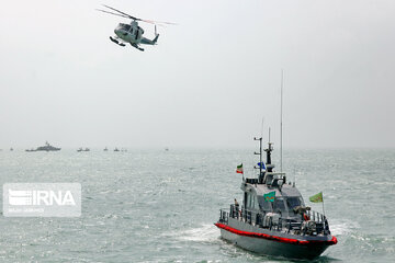 Flower-laying ceremony of martyrdom site of Iran flight passengers in Persian Gulf