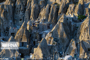 Iran: le village troglodyte de Kandovân