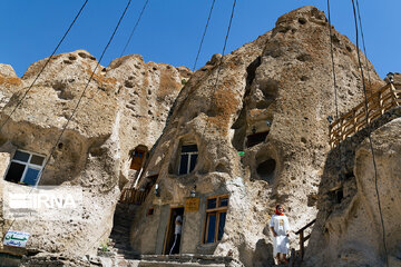 Iran: le village troglodyte de Kandovân