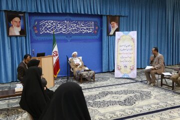 امام‌جمعه یزد: مرکز اسناد و کتابخانه ملی محلی برای ثبت رویدادهای انقلاب است
