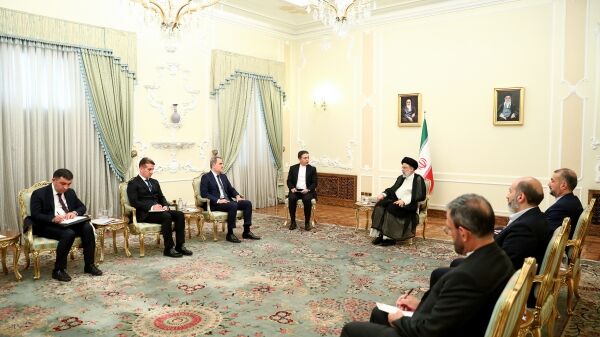 L’Iran et l’Azerbaïdjan soulignent la résolution des problèmes régionaux sans l'ingérence des étrangers