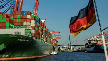 کسری بی‌سابقه تجاری آلمان را با «بحران اقتصادی » مواجه کرد