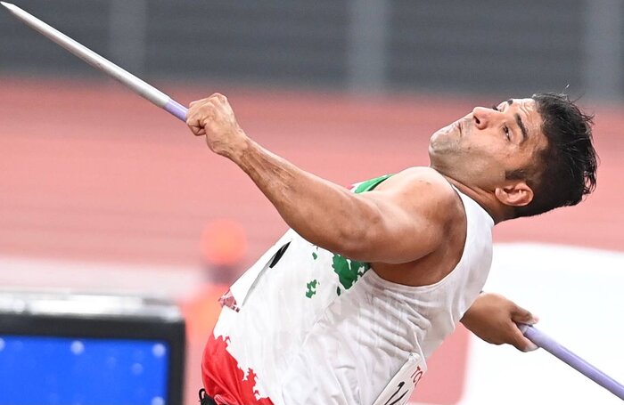 دارنده نقره پارالمپیک توکیو: گاهی مجبورم با نور خیابان تمرین کنم