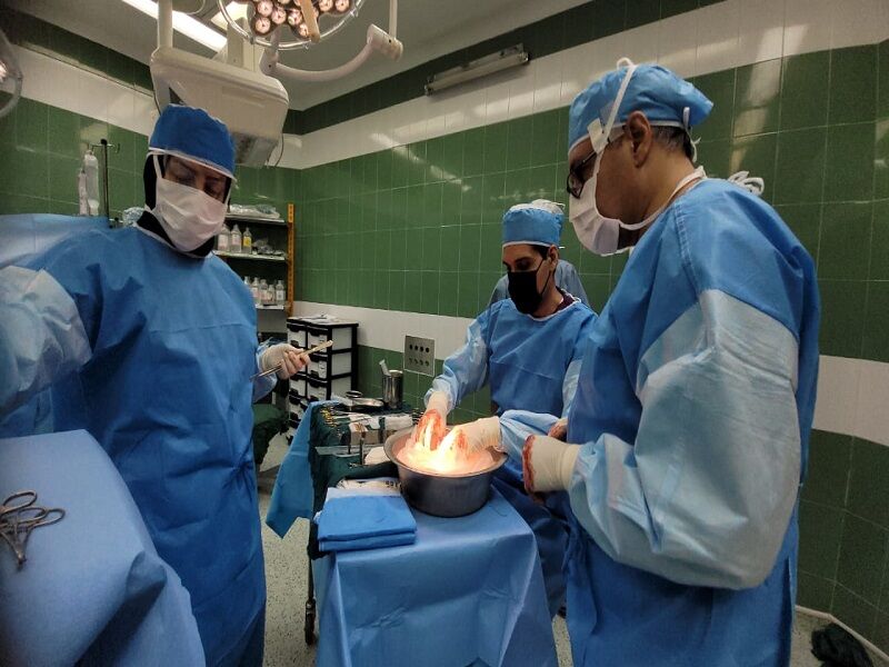 نیست اما هست نیست اما هست