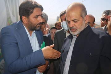 وزیر کشور: رفع مشکلات نایسر سنندج نیازمند عزم جهادی است