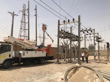 شبکه برق ۷۰ روستای بخش غیزانیه اهواز پایدار شد 