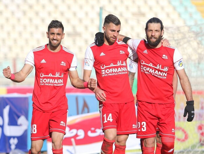 توافق اولیه ستاره تراکتور برای حضور در استقلال