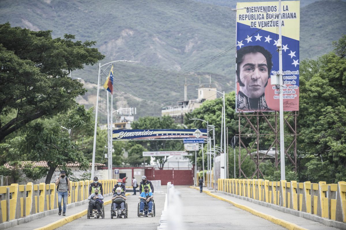 Reabrir la frontera reactivará la economía de Venezuela y Colombia