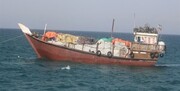 Devrim Muhafızları Deniz Kuvvetlerinden Fars Körfezi'nde bir ticari tekneyi kurtarma operasyonu