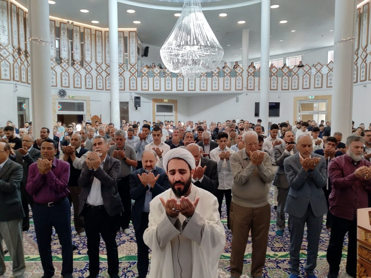 نماز عید سعید قربان در اروپا اقامه شد