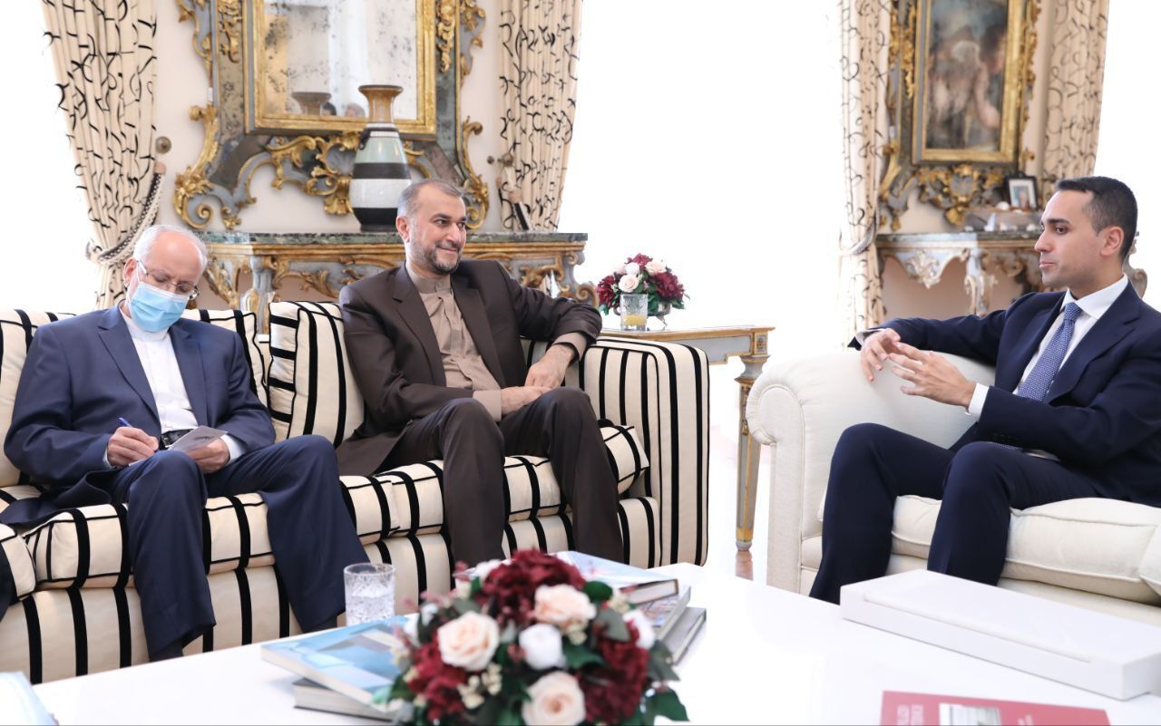 ایرانی وزیر خارجہ کی اپنے اطالوی ہم منصب سے ملاقات