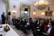 Iran FM meets Iranian nationals residing in Italy