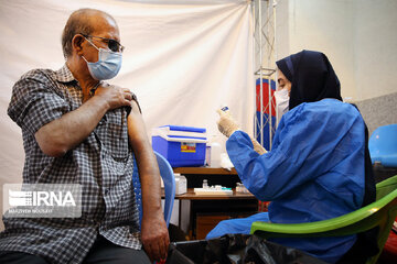 Coronavirus : vaccination massive en Iran (4e dose)