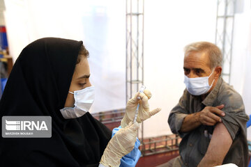 Coronavirus : vaccination massive en Iran (4e dose)