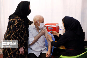 Coronavirus : vaccination massive en Iran (4e dose)