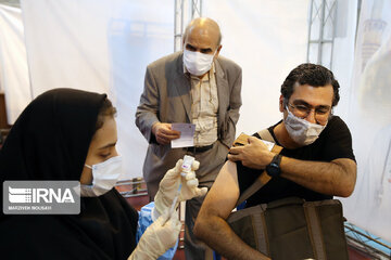 Coronavirus : vaccination massive en Iran (4e dose)