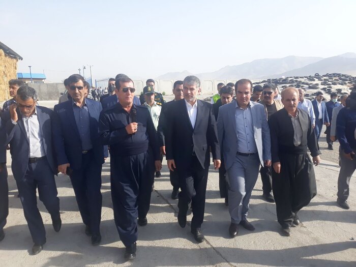 وزیر جهاد کشاورزی از پروژه گاوداری یک هزار راسی روستای تپه کوییک روانسر بازدید کرد