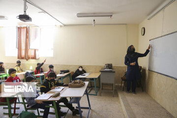 ٣۴٩ کلاس درس در اصفهان به آموزش و پرورش تحویل داده می‌شود