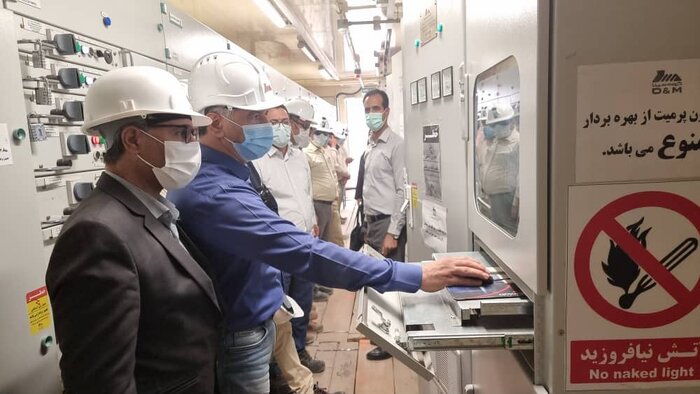 واحد دوم نیروگاه مهتاب کویر در زرند کرمان وارد مدار شد