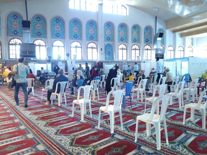 روند استقبال از دُز چهارم واکسن کرونا در مازندران؛ دو درصد جمعیت هدف طی یک هفته