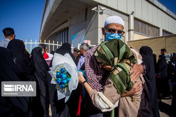 Hadj 2022 : en image des pèlerins iraniens de retour de la Terre-sainte 