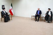 قائد الثورة الاسلامیة یستقبل أردوغان بطهران