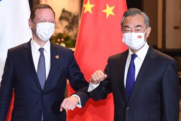 فرانسه: برای ارتقای مناسبات اتحادیه اروپا با چین تلاش می‌کنیم