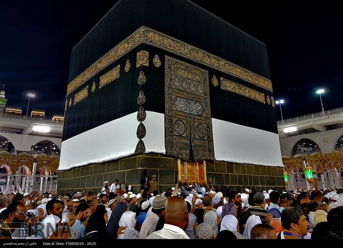 طواف کعبه به نیابت از سردار دلها