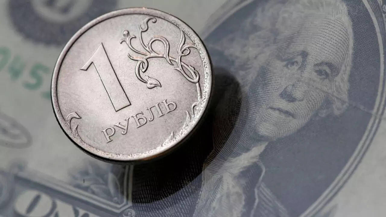 L’Iran utilisera le rouble en vue de réduire l’impact de l'euro et du dollar