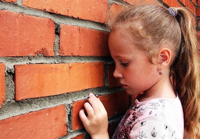 با فرزندی که دروغ میگوید چگونه رفتار کنیم؟