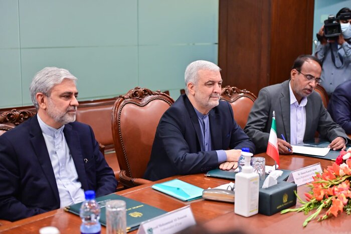رایزنی نماینده ویژه ایران با وزیرخارجه پاکستان پیرامون روابط دوجانبه و افغانستان