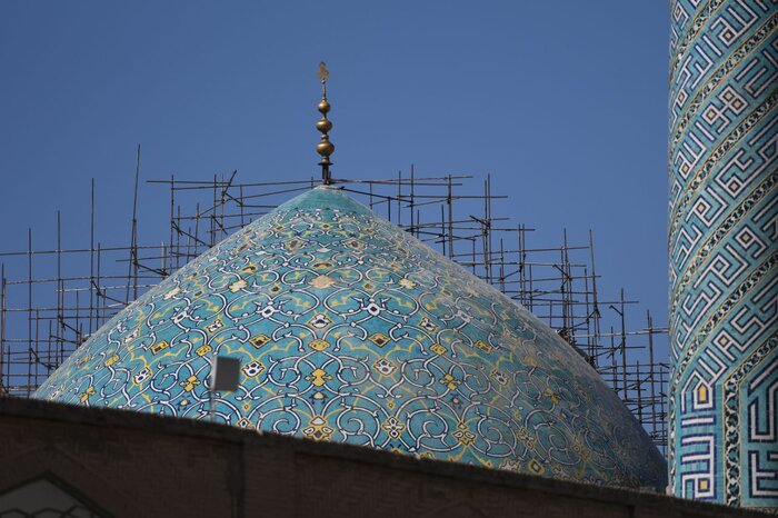 جای خالی شورای نخبگان در مرمت ۱۱ ساله گنبد مسجد جامع عباسی