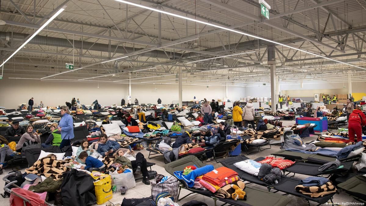 بیش از یکهزار پناهجوی نجات‌یافته وارد ایتالیا شدند