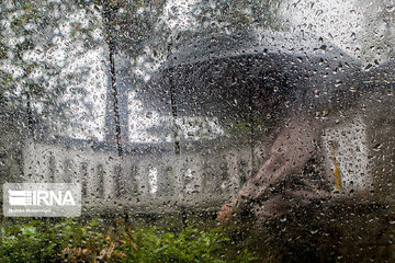 Lluvia de verano en Rasht
